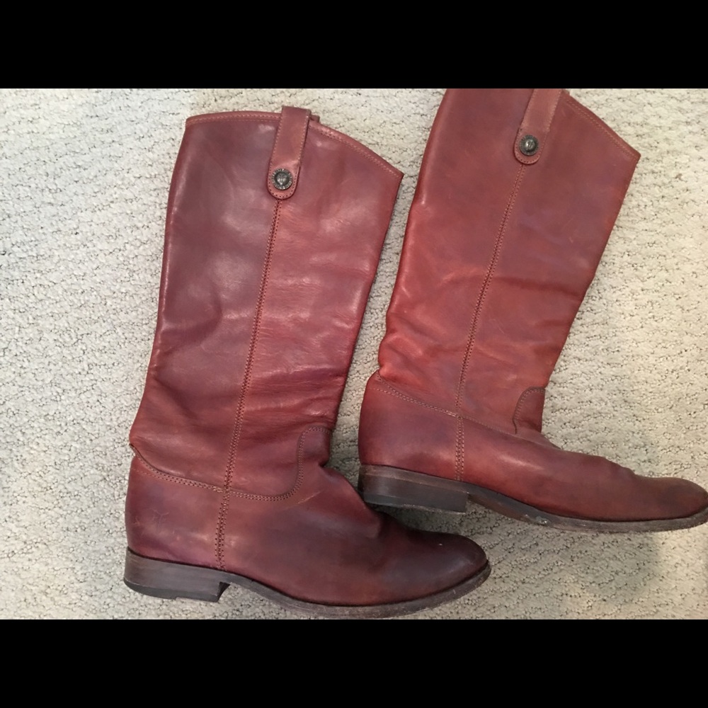 Brown fry boots